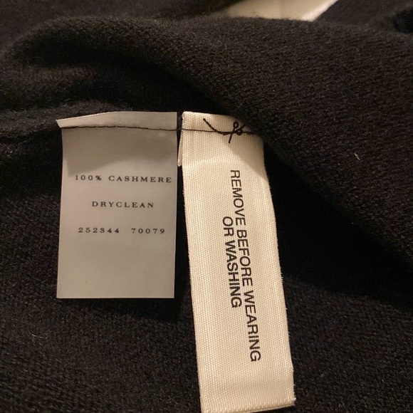 Ann Taylor cashmere sweater Small petite - Picture 5 of 5